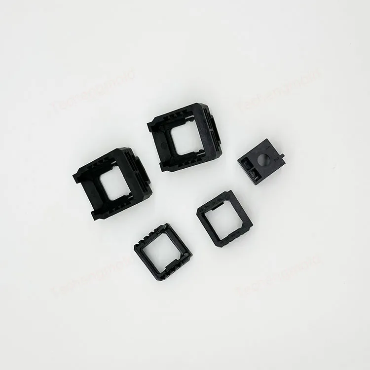 特诚科技PA66精密注塑件实拍 1